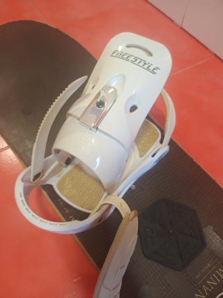 Tabla Snowboard Dominati Burton Piel Serpiente