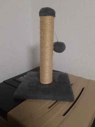 Rascador para gatos con juguete, 35 cm