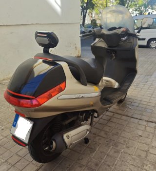 Piaggio X8 - 125 cc