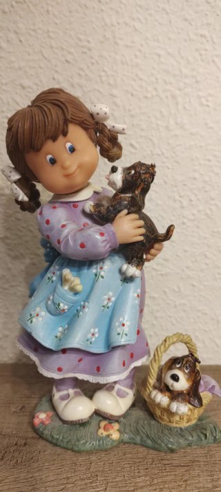 Figura Nadal niña con perros