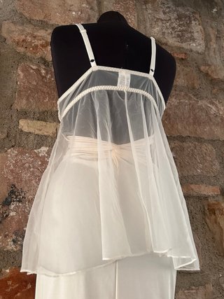 Vestido lencero vintage beige/blanco