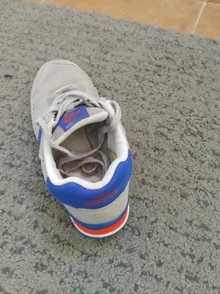 Zapatillas New Balance Gris y Azul