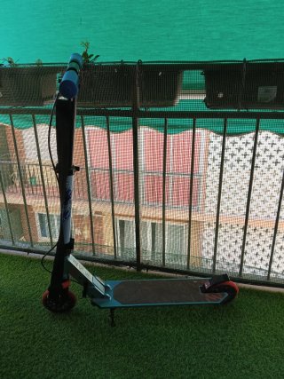 Patinete metálico infantil marca Ocelo Mid 5