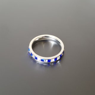 Anillo de Titanio con Zirconia Cúbica Azul (187)