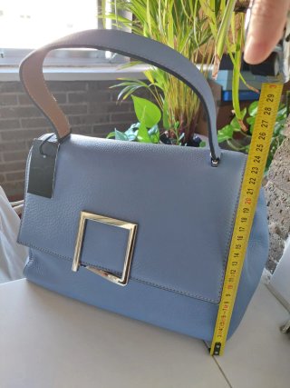 Bolso de piel azul PG