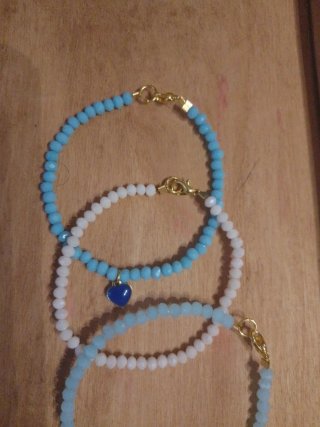 Set 3 Bracciali Perline Azzurro e Bianco
