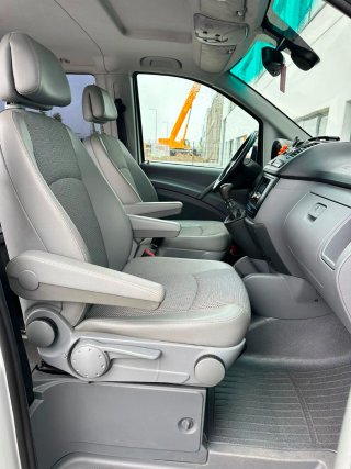 Mercedes-Benz Viano 2009