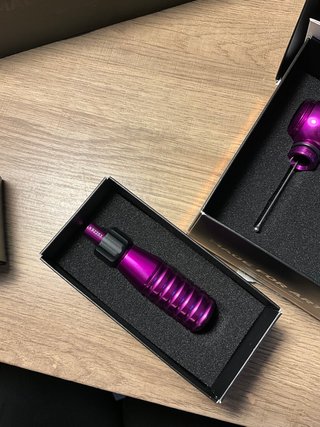 Máquina de Tatuar Cheyenne Thunder Hawk Morada