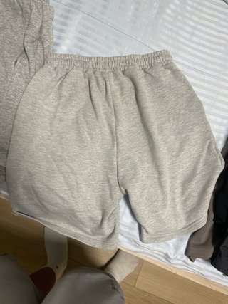 Pantalones cortos AMI Paris grises