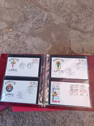 Álbum Sellos Primer Día Mundial 82