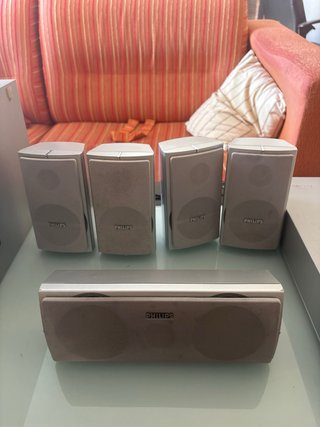 Home Cinema Philips LX7100SA 5.1 + subwoofer + 5 a