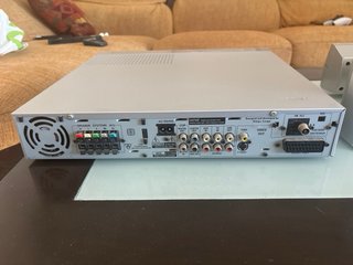 Home Cinema Philips LX7100SA 5.1 + subwoofer + 5 a