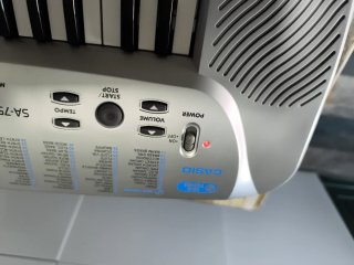Teclado Musical Casio SA-75