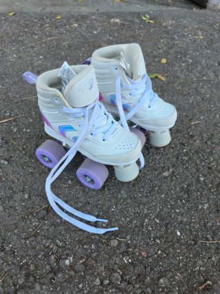 Patines de niña blancos y morados