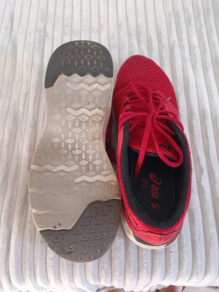 Zapatillas Asics Gel. Talla 41,5