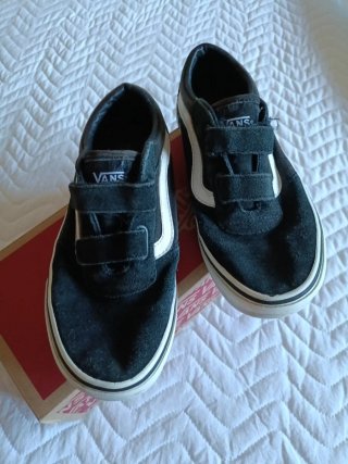 Zapatillas Vans Negras con Velcro