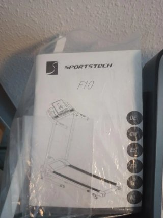 Tapis roulant elettrico. Nuovo con cartellini.