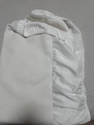 Cuna 60x120.  Regalo colchón y ropa Zara Home
