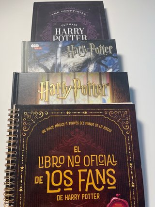 Pack 4 libros Harry Potter inglés y español.