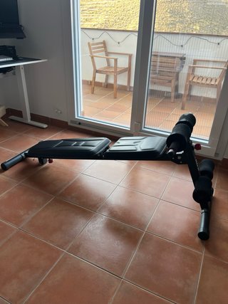 Banco,Kettlebell 8kg y discos de pesas