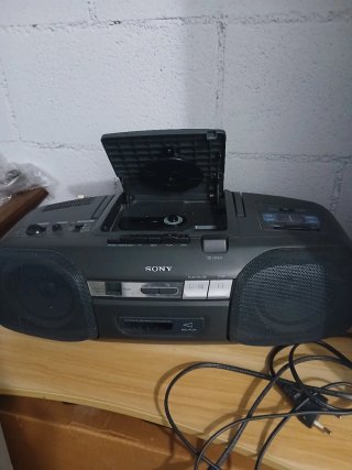Radio CD Sony CFD-6