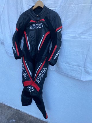 Mono de moto SHUA 1 pieza talla 52.