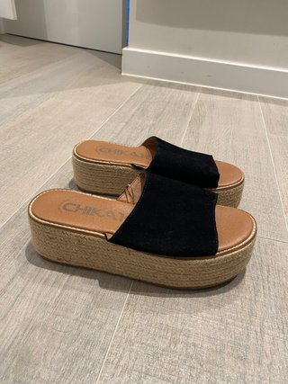 Sandalias Chika10 Plataforma Yute Negras T40
