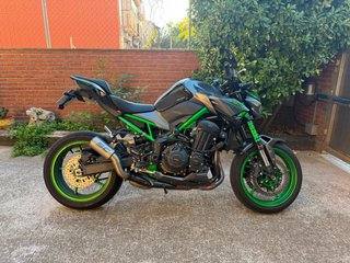 Kawasaki Z900 Full