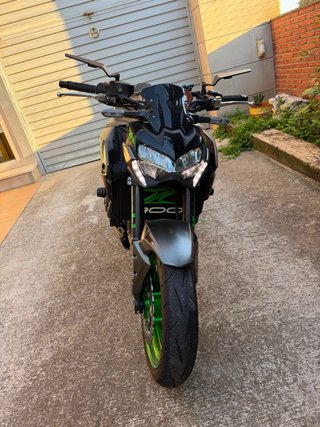Kawasaki Z900 Full