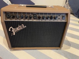 Guitarra Acústica Negra Cor + amplificador