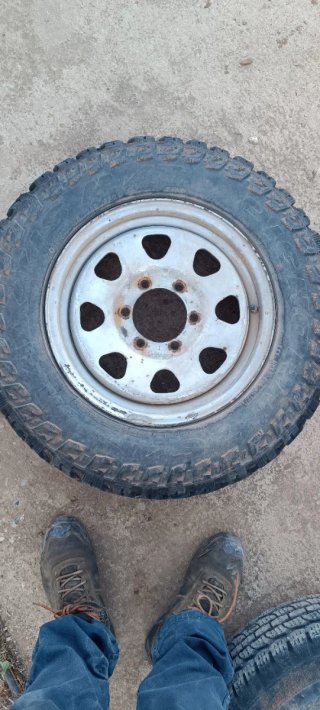 Ruedas 205/80 R16 Llantas de hierro Nissan patrol