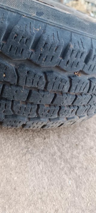 Ruedas 205/80 R16 Llantas de hierro Nissan patrol