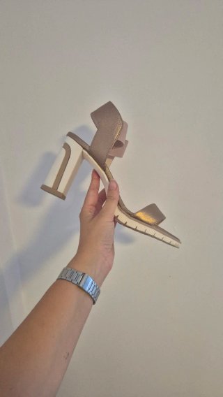 Sandalias Lodi tacón rosa y blanco