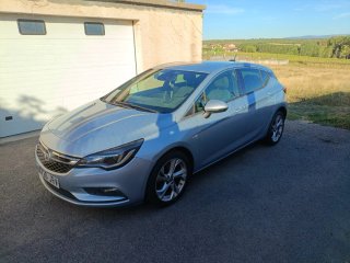 Opel Astra 2016
