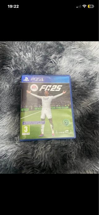 Ps4 Pro 1TB + FC25 + 3 Mandos