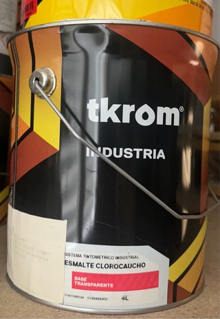 Esmalte Clorocaucho Tkrom 4L Transparente