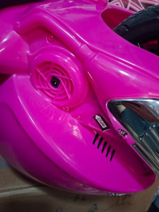 Moto Vespa Eléctrica Infantil Rosa