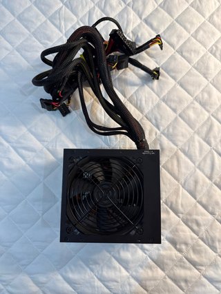 Fuente PC Thermaltake TR2 S 700W ATX