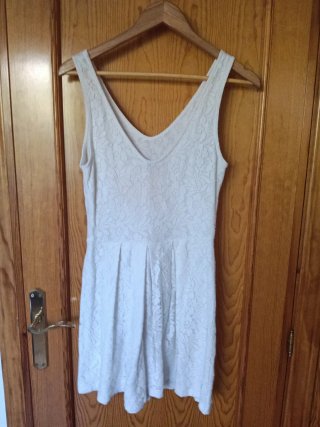 Vestido blanco encaje