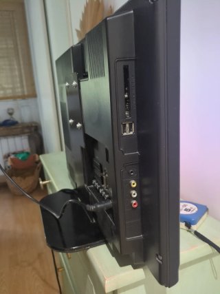 Televisor/monitor  OKI 21 pulgadas