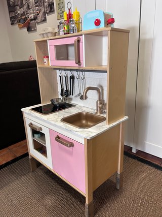 Cocinita infantil personalizada con accesorios