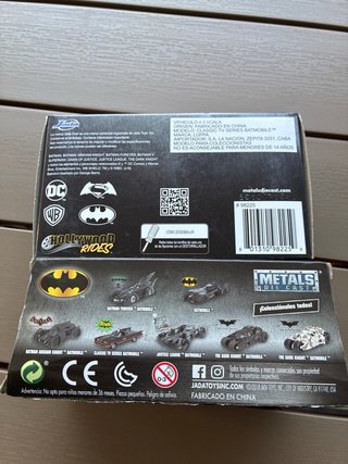 2 Coches Batmobile Metals Die Cast