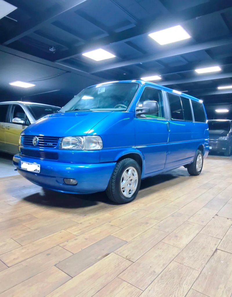 Volkswagen Multivan 2001, foto 2