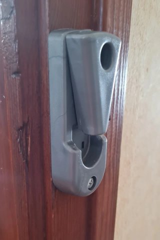 Barrera de seguridad Munchkin madera