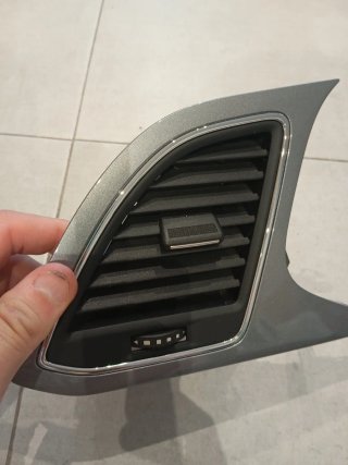 Aireador izquierdo Seat León mk3 mkiii 5f
