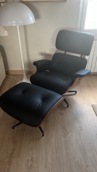 Eames lounge chair + ottoman