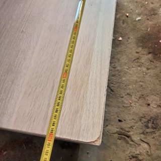 Mesa de escritorio de madera