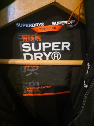 Chaqueta Superdry Trekker Negra