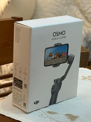 DJI Osmo Mobile 3 Combo Gimbal
