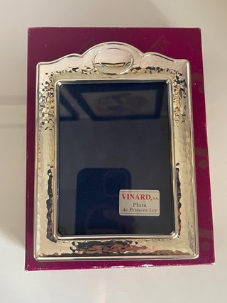 Marcos de plata Vinard